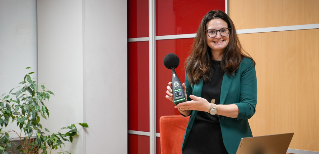 Seminar: Hrup na delovnem mestu